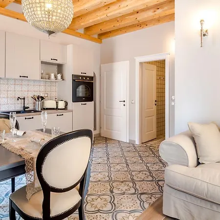 Heritage Zanini * Hvar Town