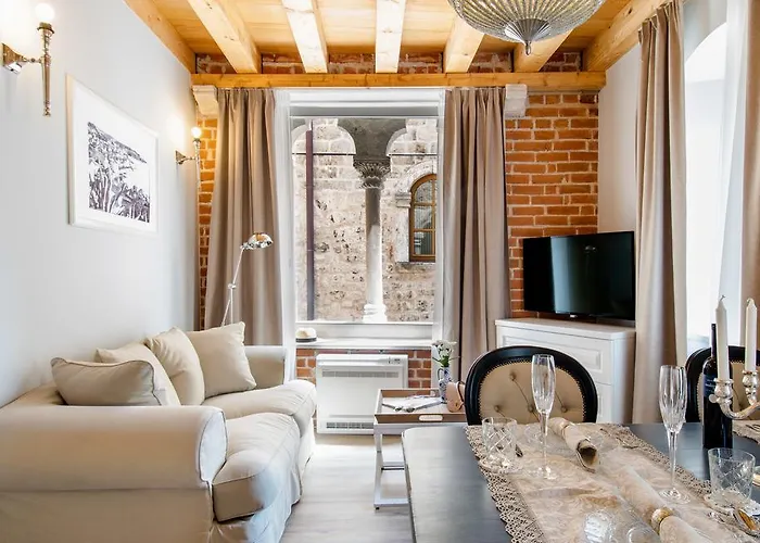 Heritage Zanini Hvar Town