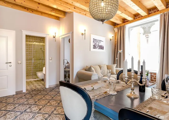 Heritage Zanini Apartman Hvar Town