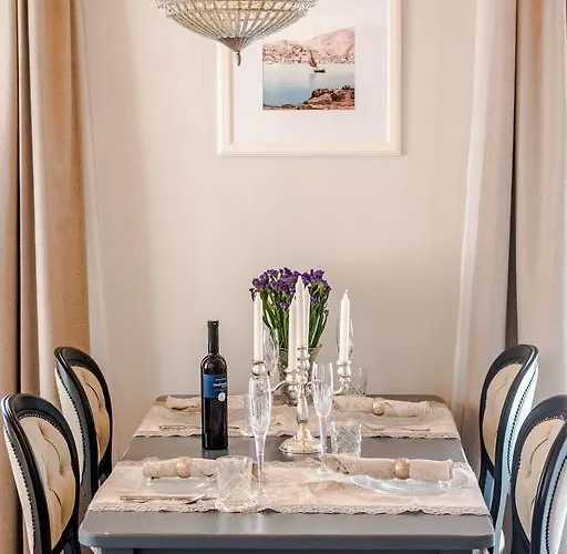 Heritage Zanini Apartman Hvar Town