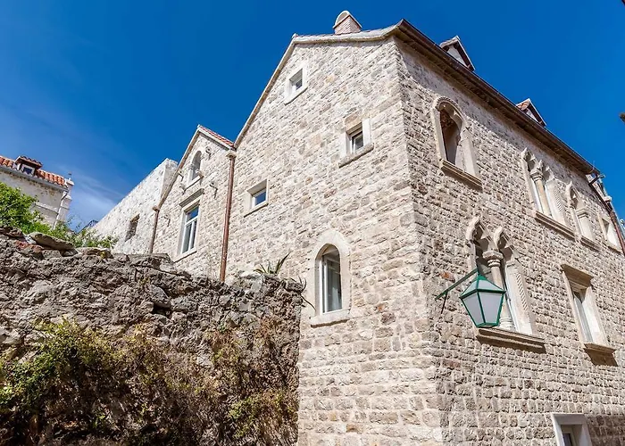 Heritage Zanini Hvar Town