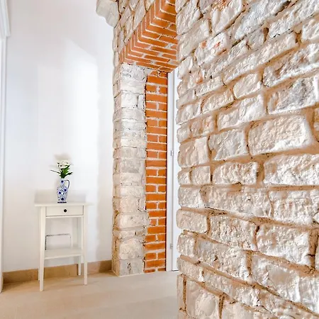 Apartment Heritage Zanini Hvar Town