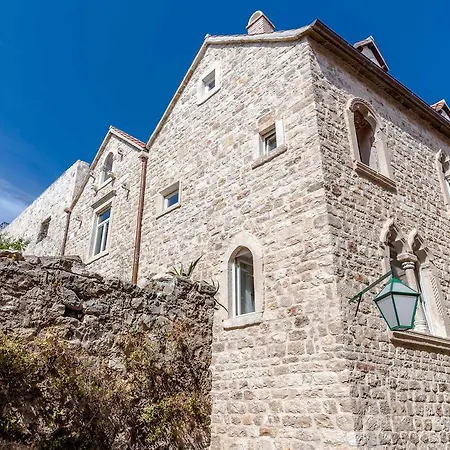 Heritage Zanini Hvar Town